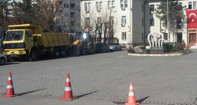 Siirt Valiliği'nden hendeklere karşı tedbir