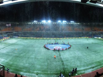 Fatih Terim Stadyumu karla kaplandı