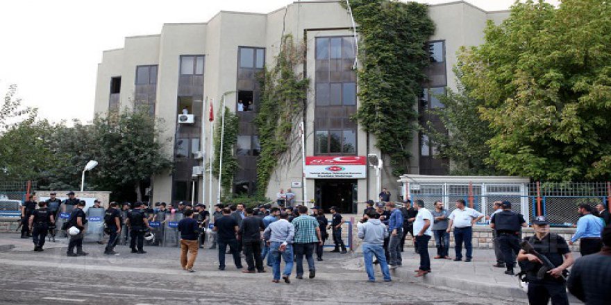 TRT Diyarbakır Bölge Müdürlüğü’nde 19 çalışan açığa alındı