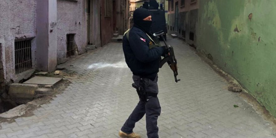 Adana’da IŞİD operasyonu: 28 kişi gözaltına alındı!