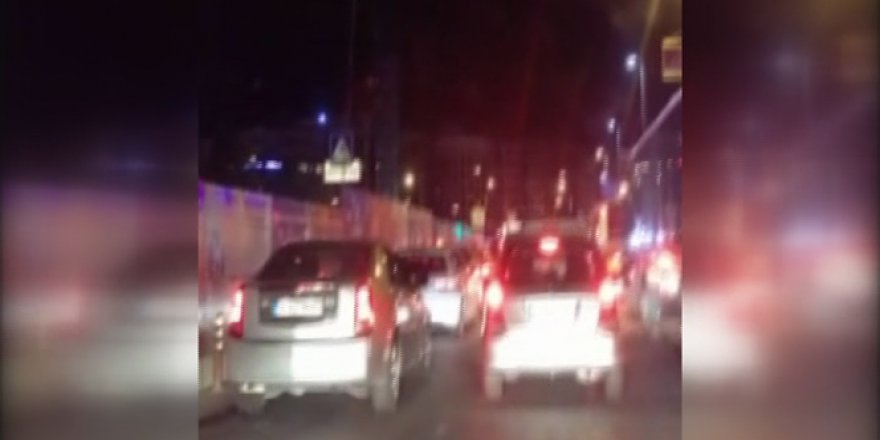 Şişli'de İş Makinesini Trafiğin üzerinden geçirdiler!