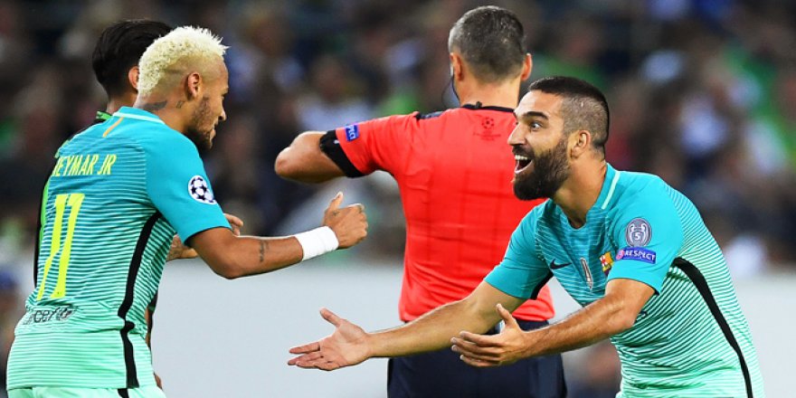 Arda girdi, Barcelona kazandı! Barcelona 2-1 Mönchengladbach