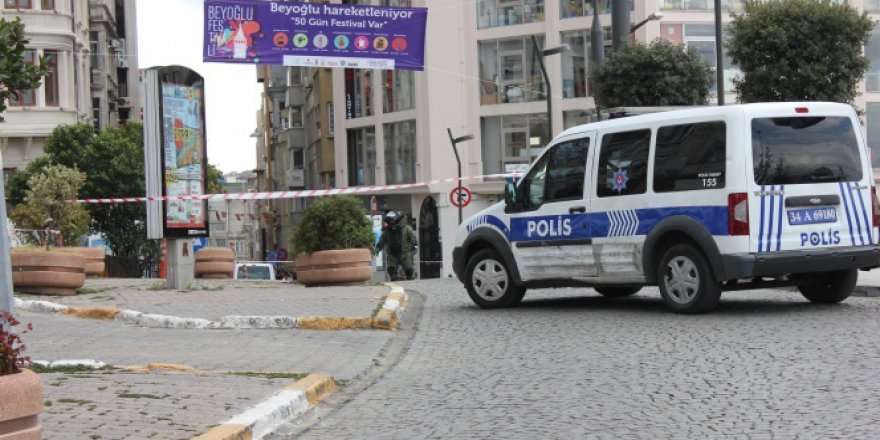 Beyoğlu’nda şüpheli paket alarmı polisi harekete geçirdi