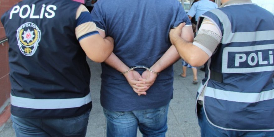 FETÖ'den 30 polise gözaltı