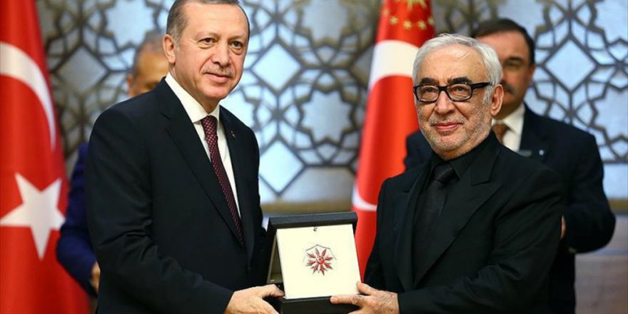 Şener Şen'in sözleri törene damga vurdu!