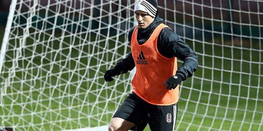 Beşiktaş Mitrovic bombasını patlattı