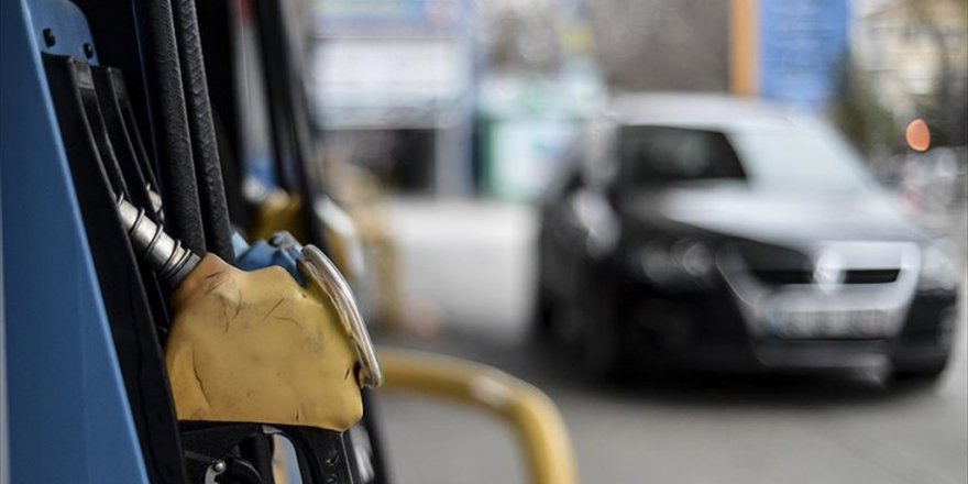 Benzine 7 Kuruş Zam geldi