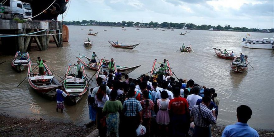 Myanmar'da halk çatışmalardan tedirgin