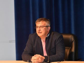 Tiyatro Oyuncusu Hüseyin Avni Danyal, Okü’de Öğrencilerle Bir Araya Geldi