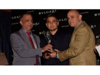 Cengiz Ünder'e 'En Başarılı Genç Yabancı Oyuncu' Ödülü