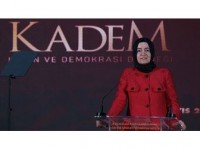 'Türk Kadını Bu Ülkenin Geleceğini Kimselere Vermemiştir'