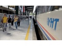 Yht'lerde Yolcu Sayısı Artıyor