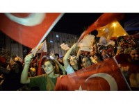 Ak Parti Altıncı Kez Birinci Çıktı