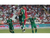 Antalyaspor İle Konyaspor Yenişemedi