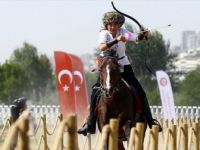 Ceren Cazgır'ın At Sevgisi Hayatını Değiştirdi