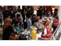 Çocuklar Atık Malzemelerden Oyuncak Yaptı